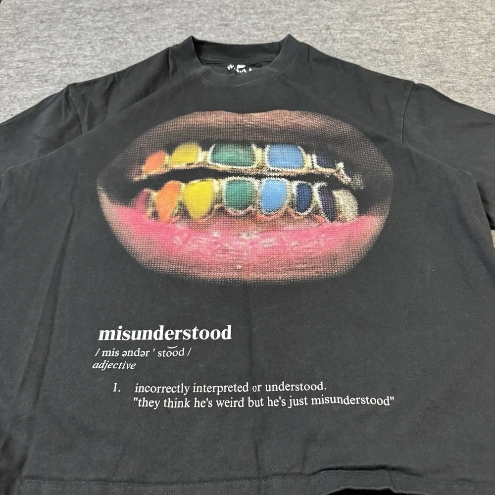 W.A.A.M Misunderstood Grillz Boxy Tshirt Mens M Streetwear Grunge Designer City